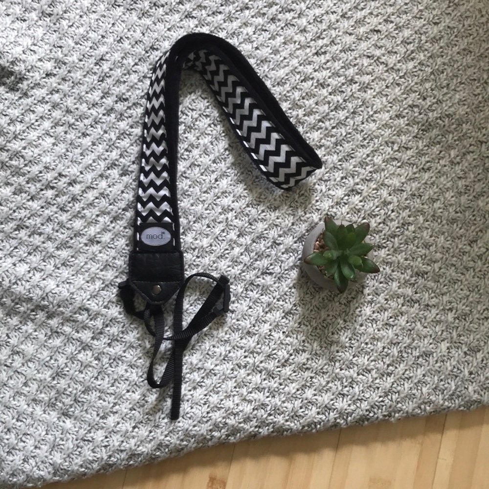 Zig Zag Camera Strap